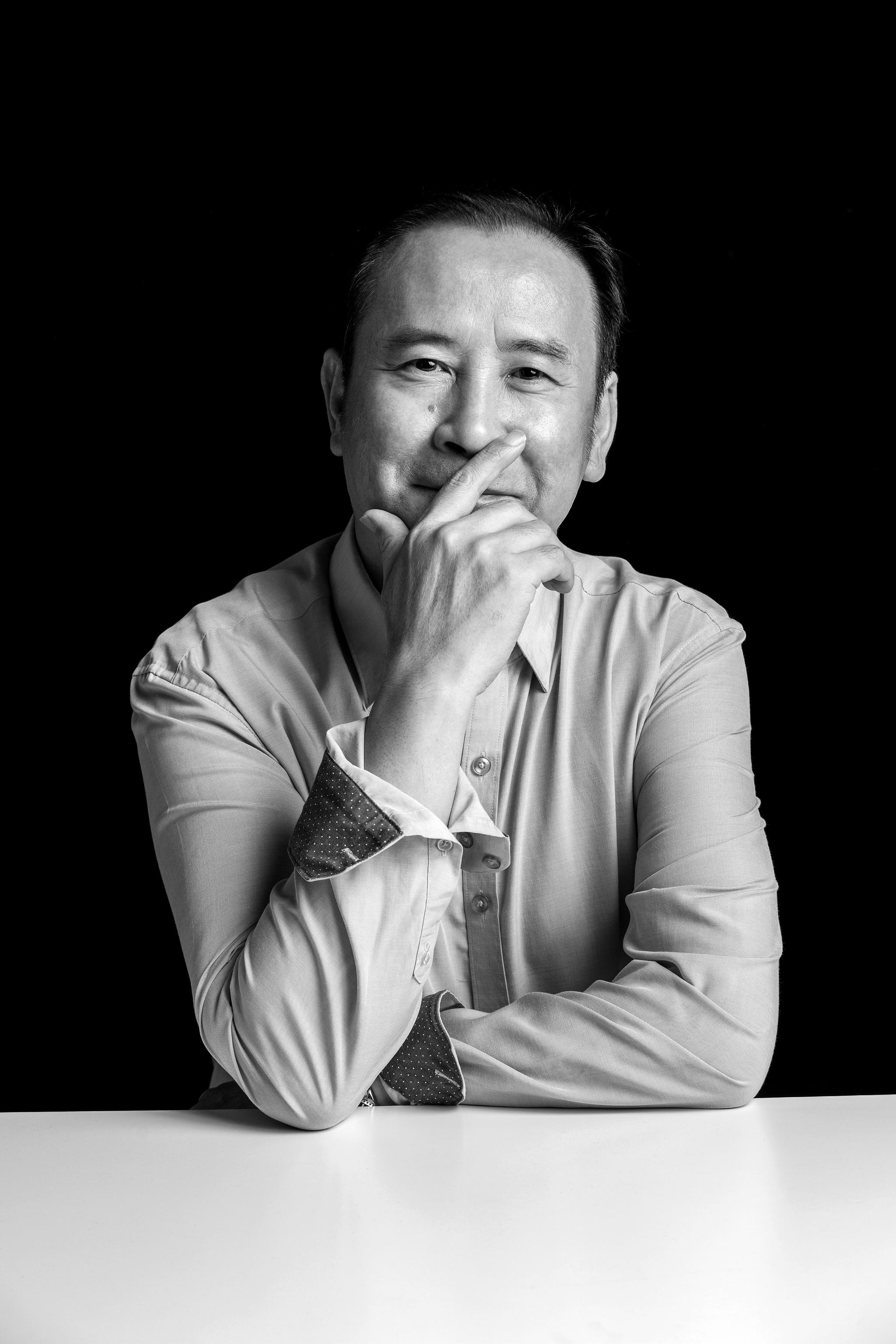 从艺三十余年演过三个经典人物由立平仍低调如初