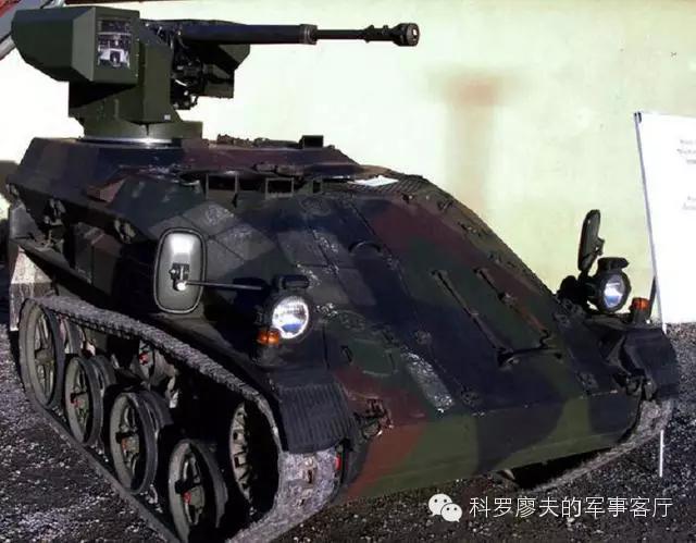 口径只有30毫米转膛还能连发世界最小的无后坐力炮