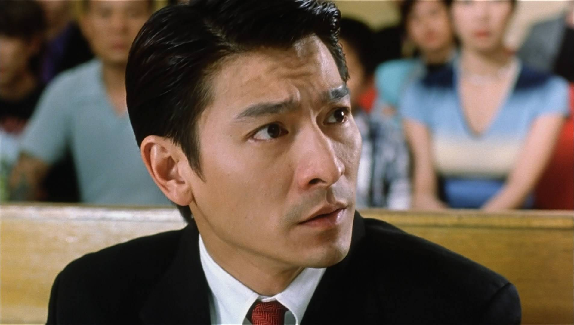 刘德华真实颜值曝光晒照时显露眼角皱纹随后秒删被指反差萌