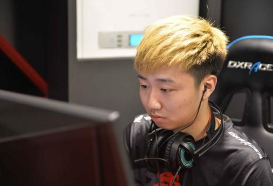 csgo电竞前线第13期:亚洲第一位2万杀职业选手,来自中国