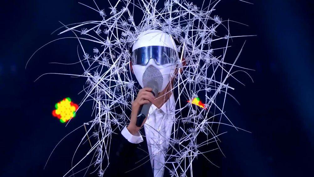 王源- 傻子 (蒙面唱将猜猜猜 第二季171124)