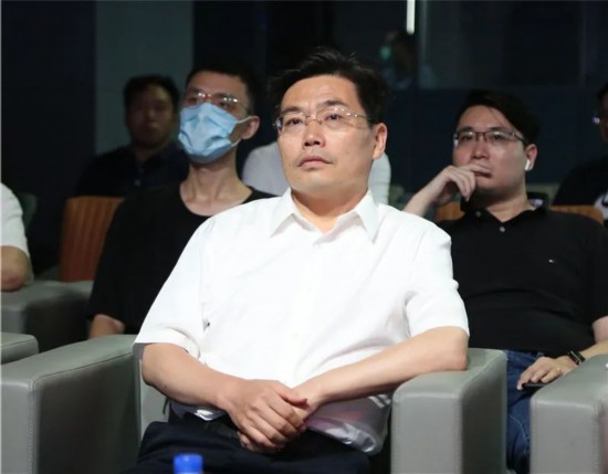 刘皓,市委宣传部副部长赵善海,团市委副书记王玺,济南广播电视台党委