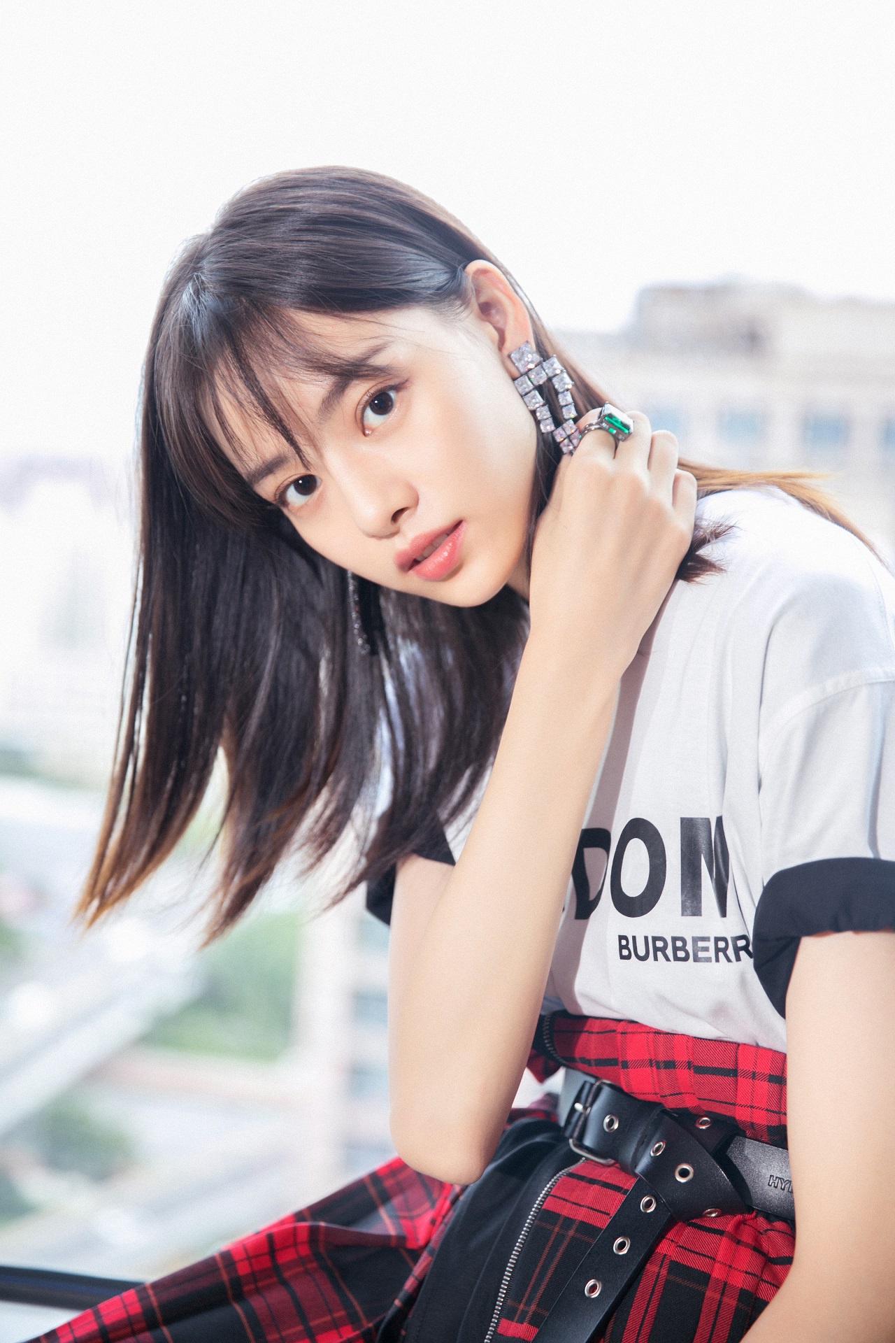 张艺上新剧《雪中悍刀行》官宣 魅惑女侠舒羞引期待