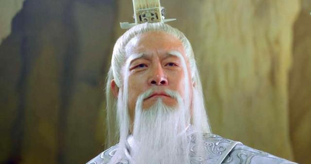 昊天上帝到底是谁?杨戬的一封信证明他来头不小,元始天尊也怕他