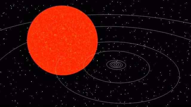 四星,是一颗红超巨星,位于猎户座上,又名"猎户座α星",为猎户座一等星