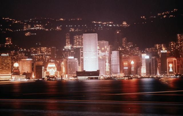 八十年代的香港夜景 整夜不眠的东方之珠