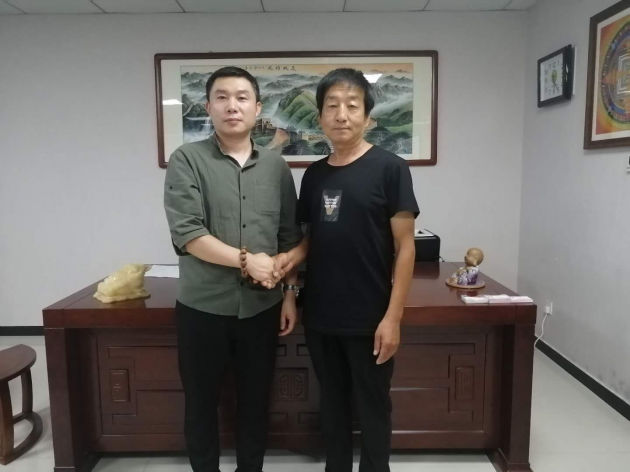 锯王闫三签约智信恒鼎集团