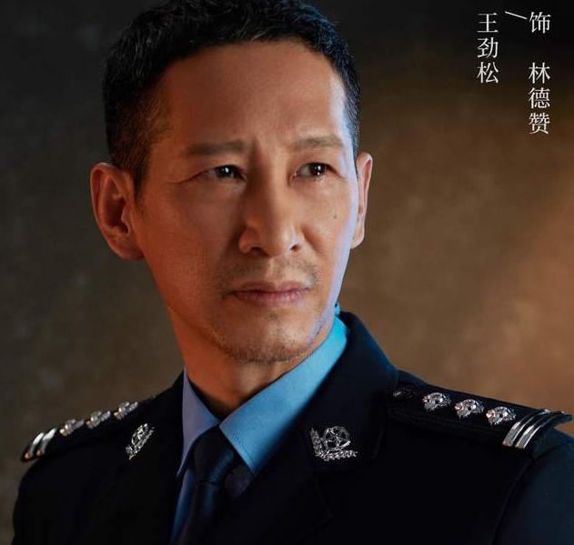 王劲松一人就能演一部缉毒大剧从警察到毒枭网友毫无违和感