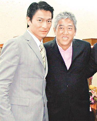 柯受良与刘德华在《大哥》的音乐mv中,柯受良与任达华,高捷等合作