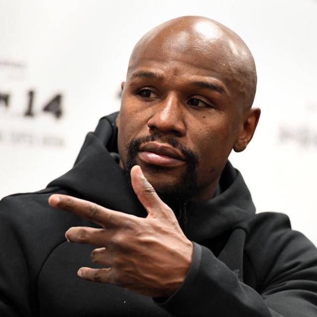 衣柜像商店各种奢华,拳王:此举为激励人们