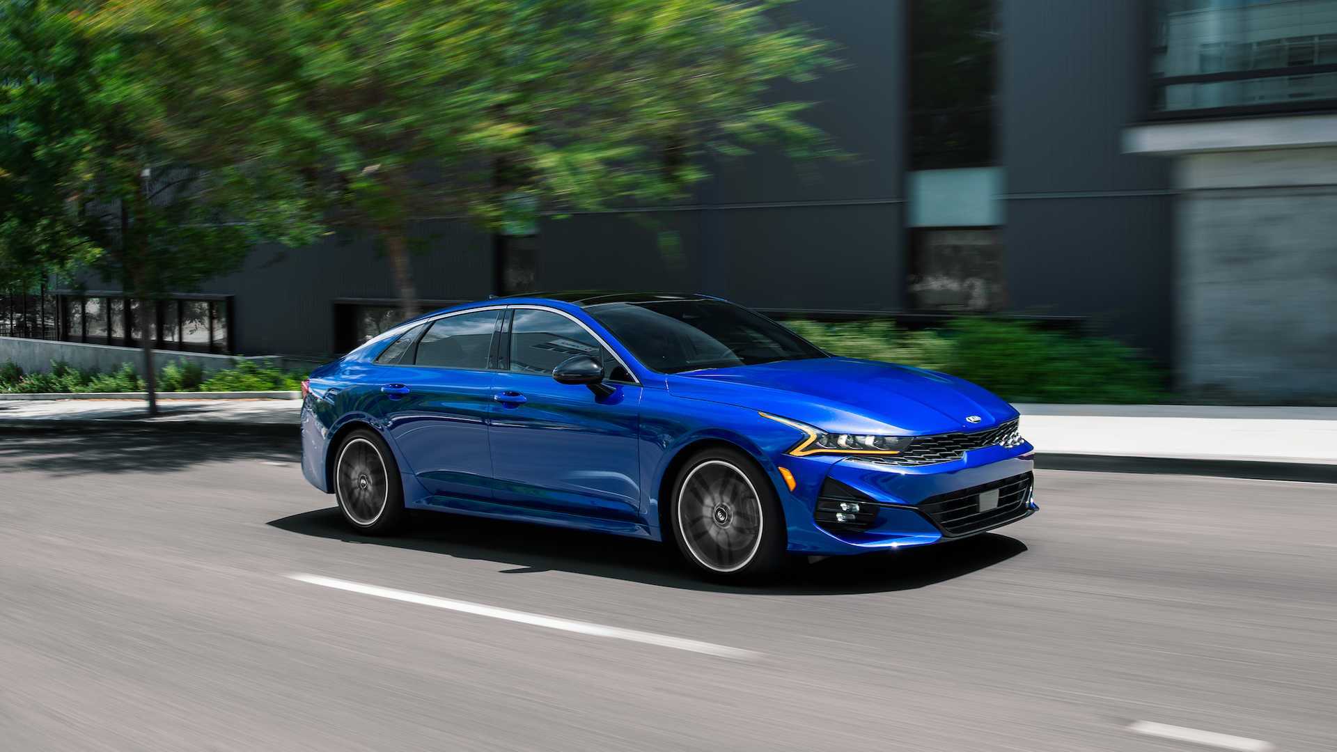 运动化升级!起亚k5 gt/gt-line官图发布!