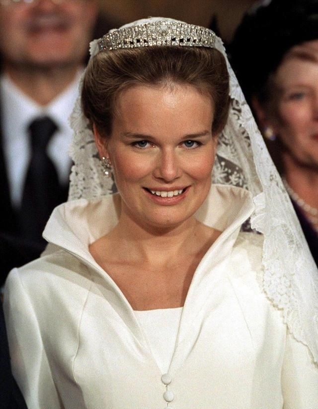 比利时王室珠光宝气,但与欧洲其他贵族相比,却显得有一些寒酸了