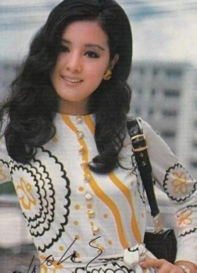 她26岁嫁入豪门,容忍小三40年,丈夫去世后继承70多亿财产|何莉莉