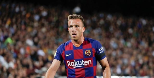 拜仁免签18岁巴黎中卫！皇马拜仁都买小妖，为何巴萨买老人？休闲区蓝鸢梦想 - Www.slyday.coM