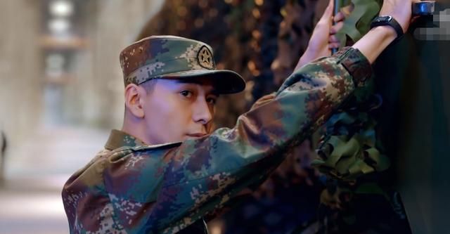 《号手就位》发布预告片,李易峰陈星旭帅气十足,这下熬夜追了