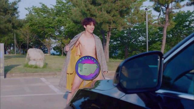 金秀贤新剧露八块腹肌获好评,却遭观众无情投诉:尺度太大!