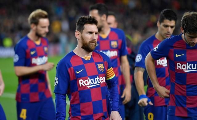 拜仁免签18岁巴黎中卫！皇马拜仁都买小妖，为何巴萨买老人？休闲区蓝鸢梦想 - Www.slyday.coM