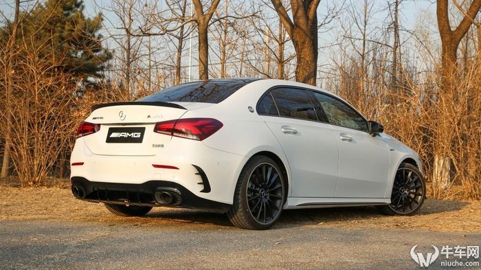 奥迪s3对比奔驰amg a35l