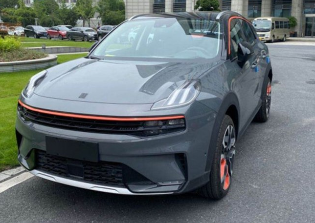 全新吉利领克06现身,或9月上市,配运动座椅,1.5t爆发177马力