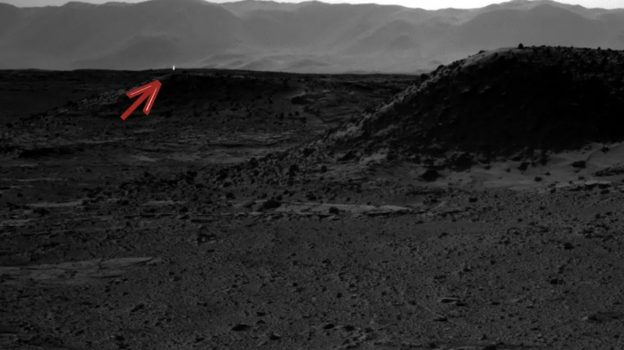 好奇号拍到火星一团火卫星照片清晰可见nasa科学家回应了
