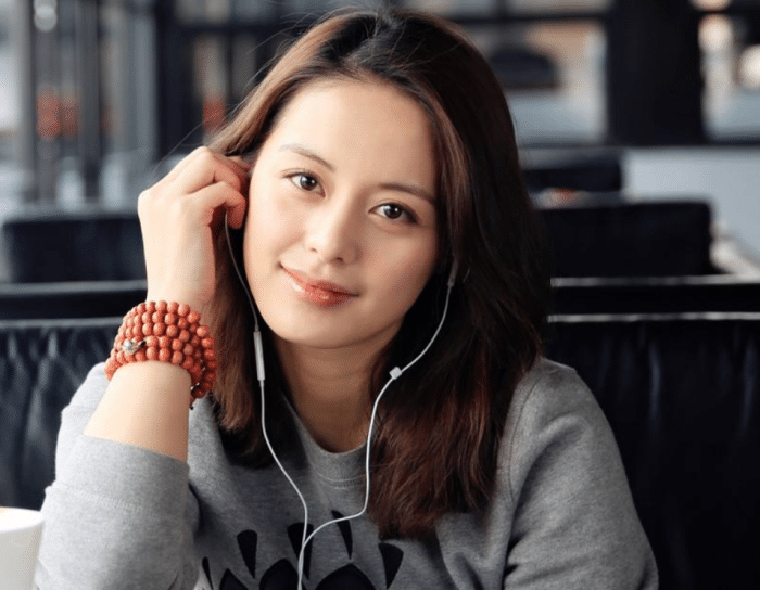 四位美丽的80后佛系女明星,不喜欢繁华,各自安好