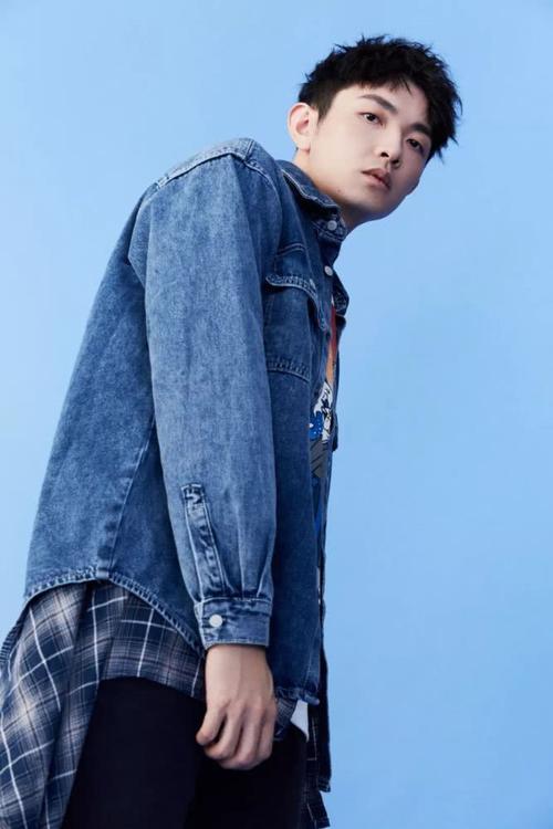 颜人中这波弹唱惊呆了网友|抖音|声卡|狂魔_新浪新闻