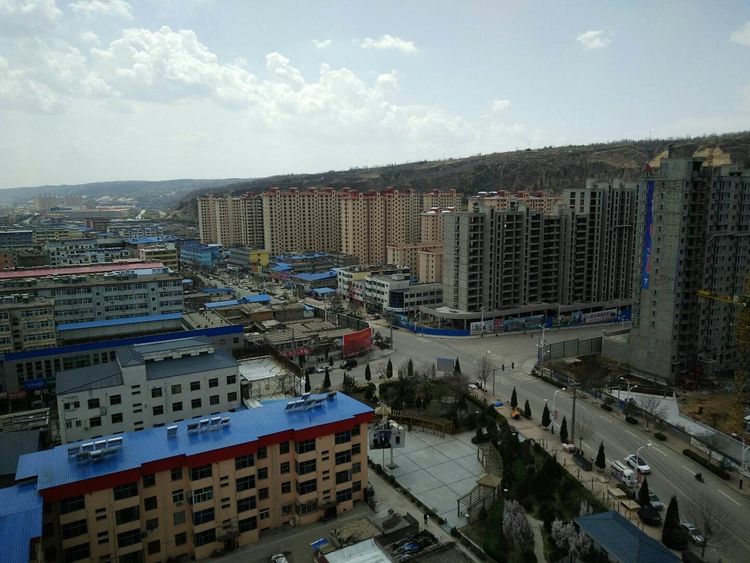 说到隰县,估计第一次看到这个县名字的大部分外地游客都不知道怎么读