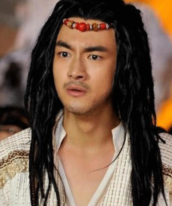 能很好驾驭抹额的5位男星王一博很好看可我就喜欢肖战