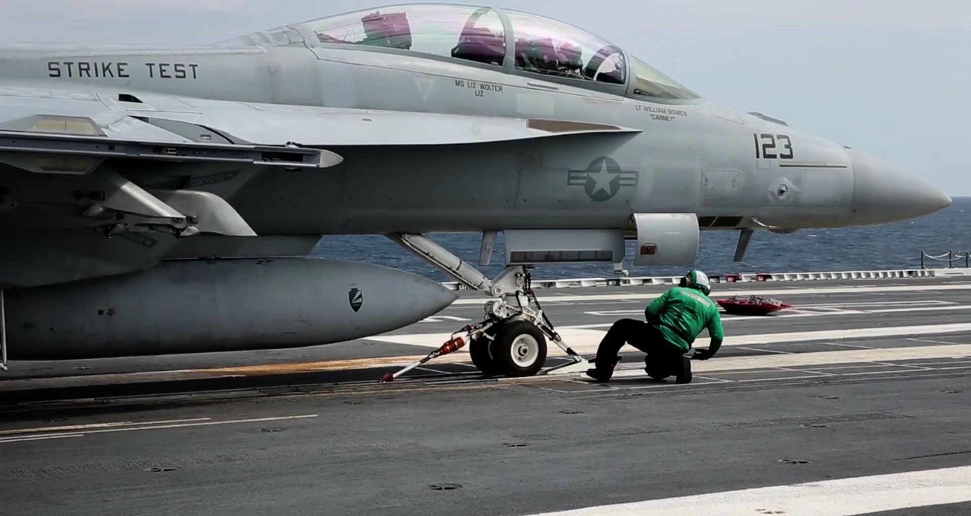 电磁弹射器有7大优势,能与未来战舰完美融合,可换装到山东舰上
