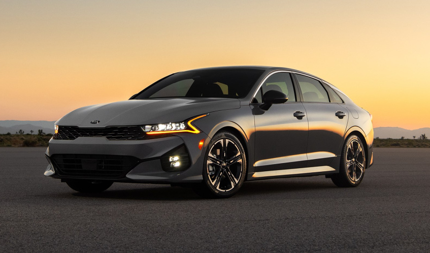 2021款起亚k5 gt/gt-line官图发布,外观更动感!