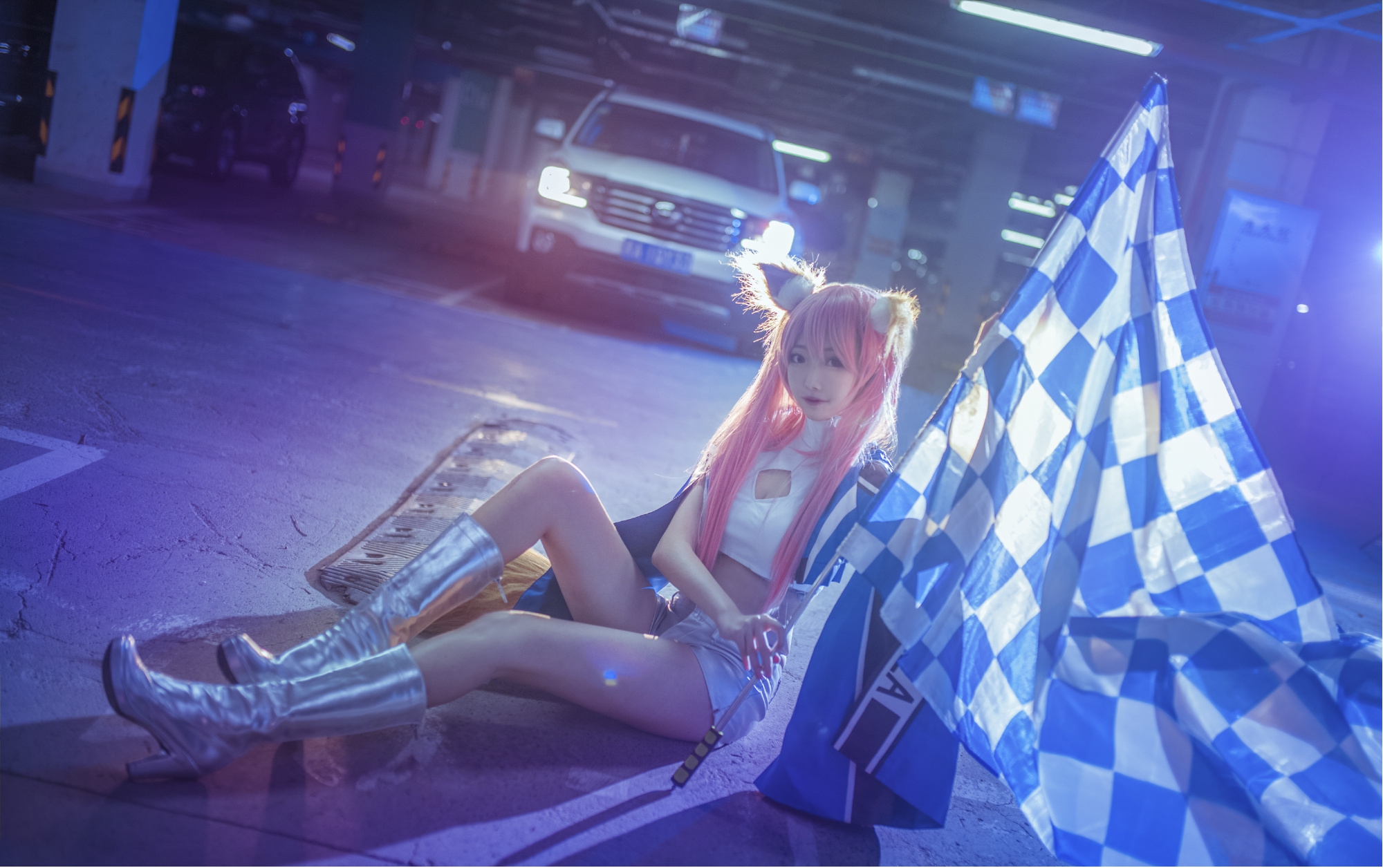 fgo玉藻前赛车服cos白腿比战旗高三分赛场气氛瞬间点燃