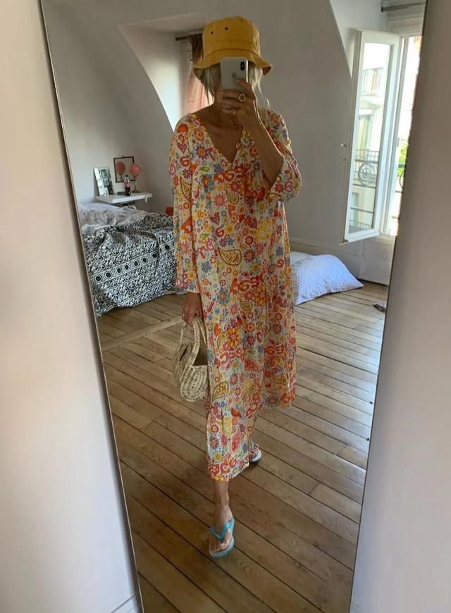 法国“酷老太”穿搭很时髦，潇洒又潮流，活成女人最想成为的样子休闲区蓝鸢梦想 - Www.slyday.coM