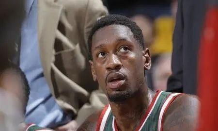 现在要回来nba没门了!|雄鹿|桑德斯|拉里桑德斯_新浪新闻