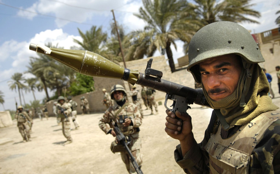 俄2000余名火箭筒手在远东参加实弹射击演练