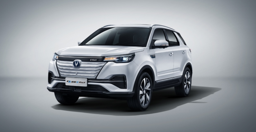 最高续航里程605km 长安新能源cs55纯电版预计7月上旬上市-新浪汽车