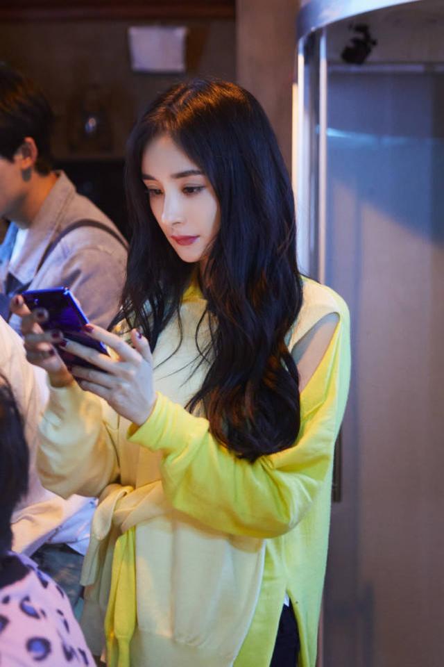 《密室大逃脱2》高清剧照来了,杨幂少女感足,郭麒麟大张伟好怂休闲区蓝鸢梦想 - Www.slyday.coM 《密室大逃脱2》高清剧照来了,杨幂少女感足,郭麒麟大张伟好怂休闲区蓝鸢梦想 - Www.slyday.coM