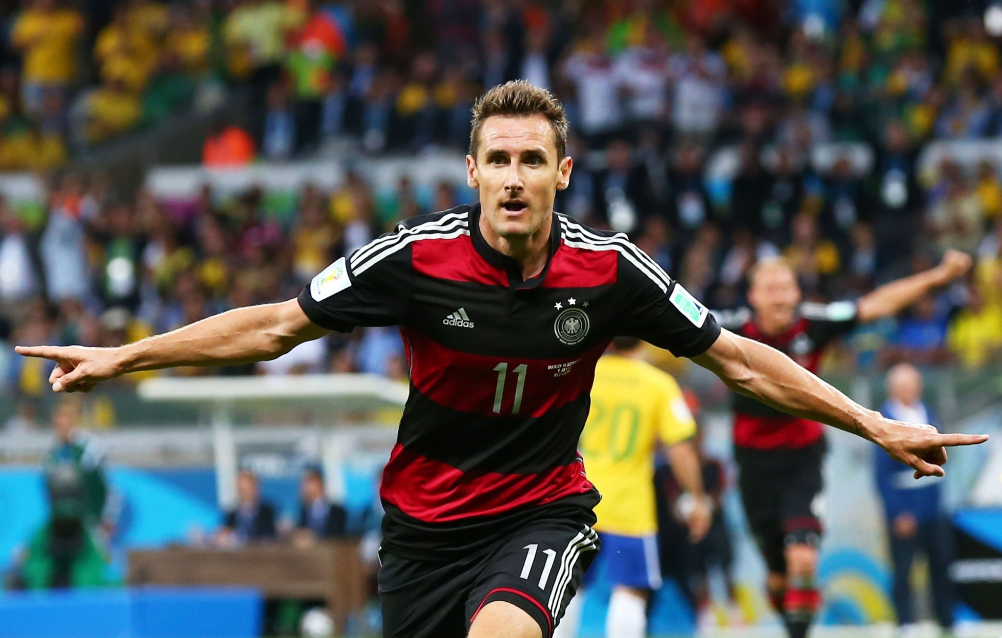 他的知名度不如马拉多纳但他却是世界杯第一射手他是谁