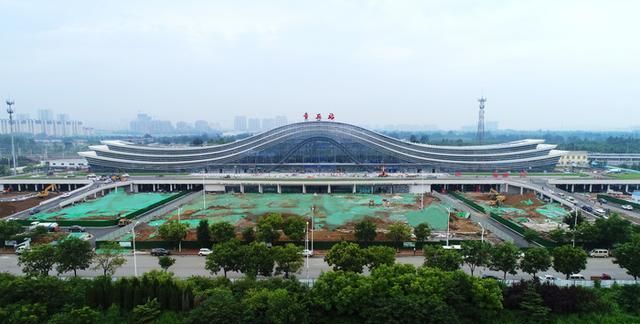 济南市章丘区"新版"章丘站正式开通运营,到济南站只需24分钟!