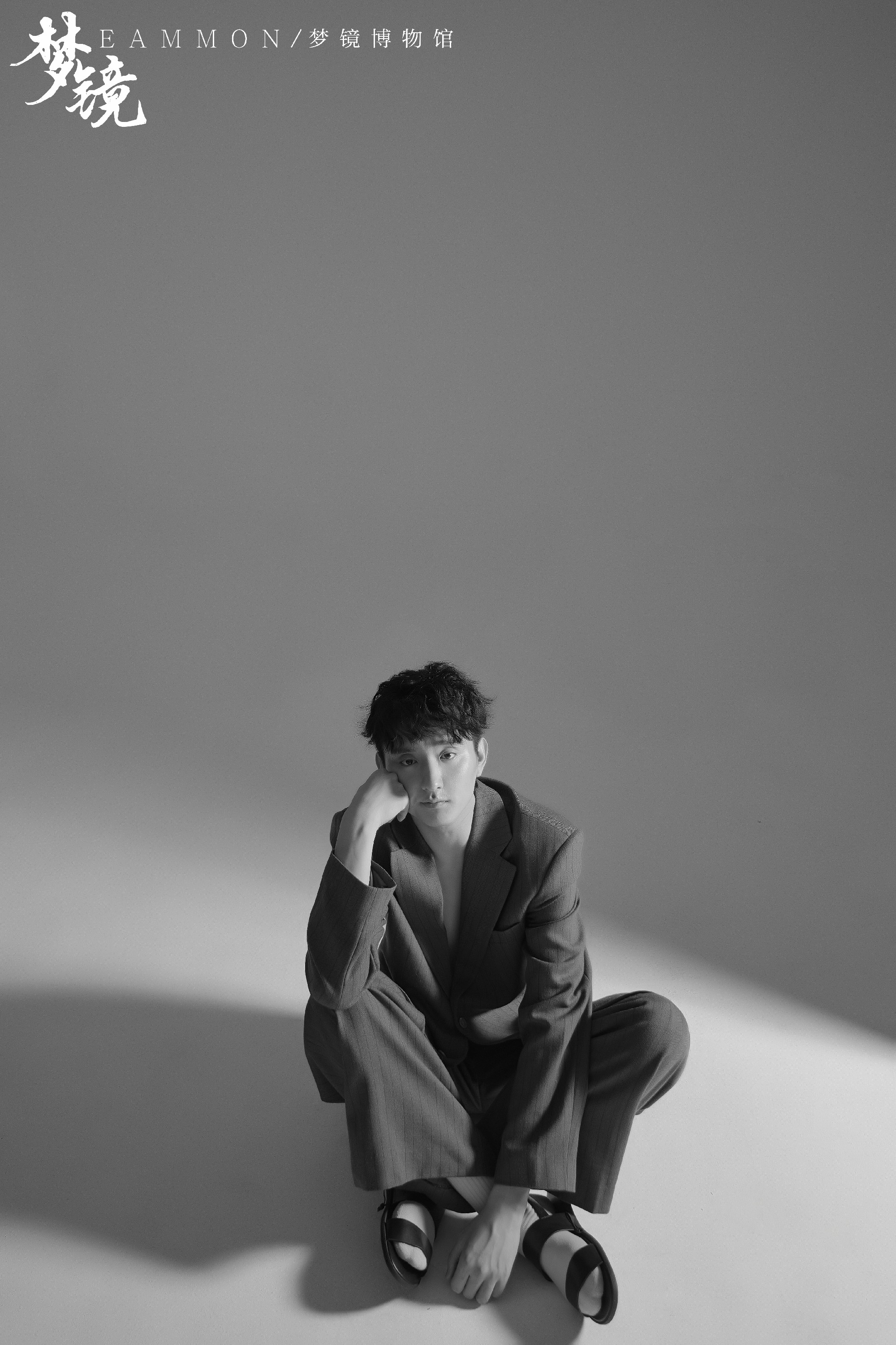 于小彤最新写真大片上线 演绎年轻绅士风采