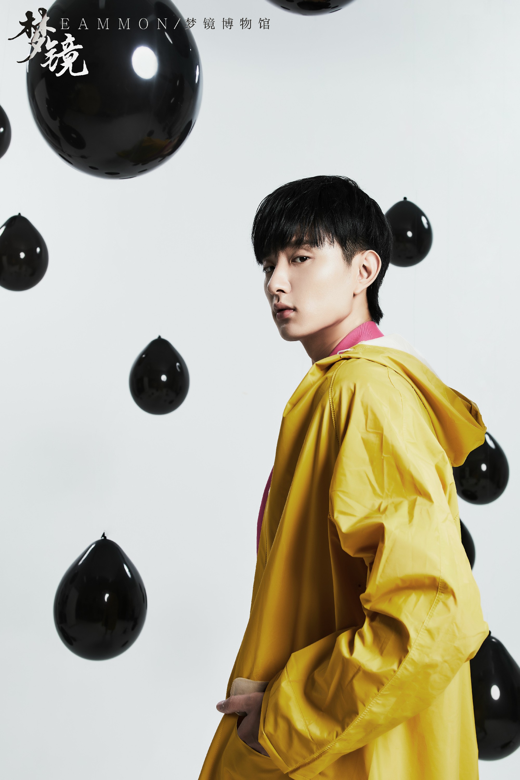 于小彤最新写真大片上线 演绎年轻绅士风采