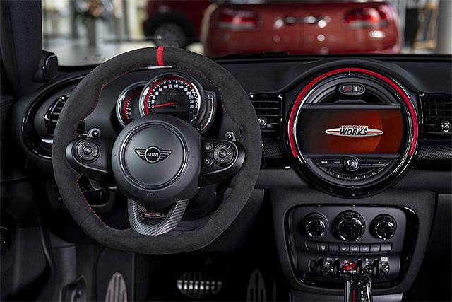 实拍MINI JCW Clubman，但这款车的身份很不一般