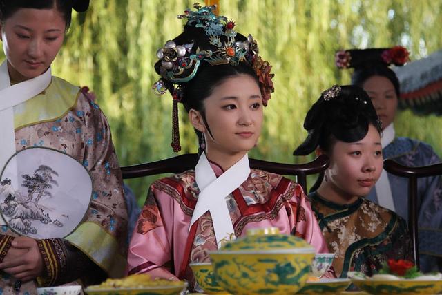据悉,赵秦正在为一部青春运动题材电视剧做开机前准备工作,也期待与