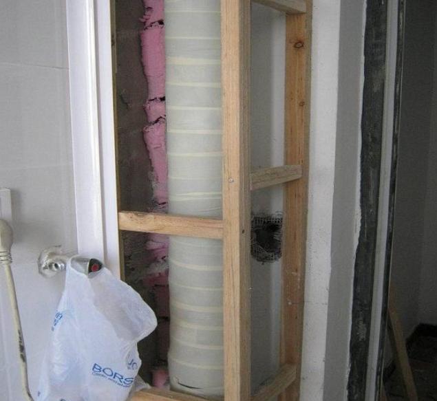 还在用这种方法包下水管老师傅提醒早就淘汰了这工人不靠谱