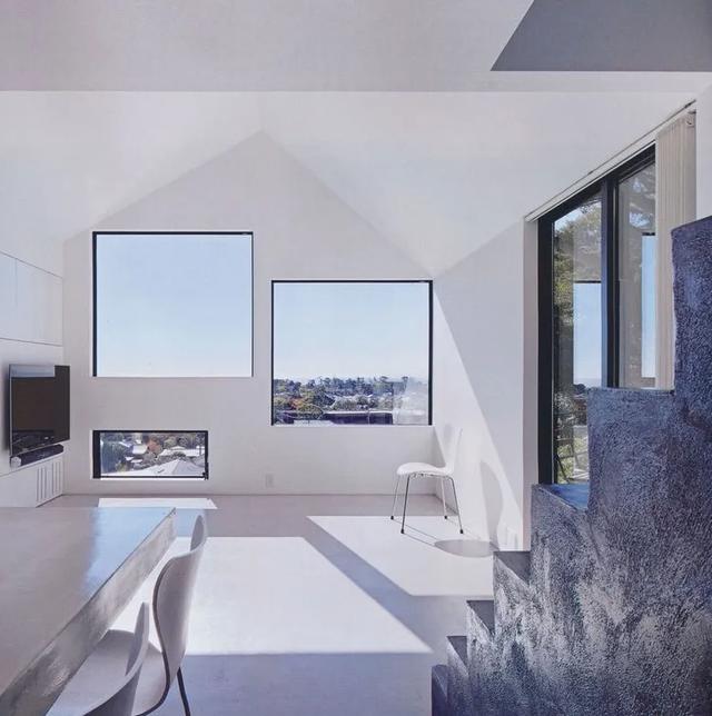 看了这些窗户设计,突然不那么喜欢落地窗了,好看温馨又高级!