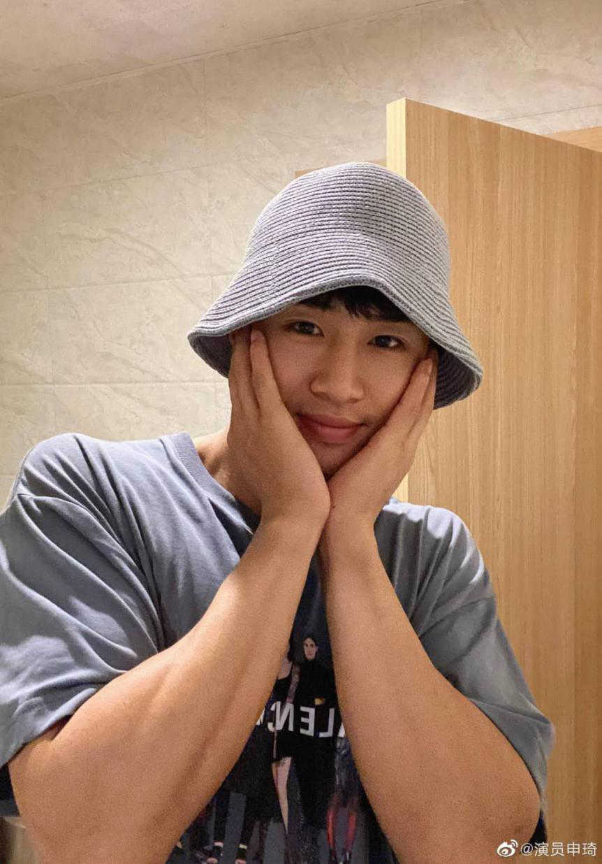 任嘉伦了 这个帅气小哥才是隐形宝藏|暮白首|任嘉伦|申琦_新浪新闻