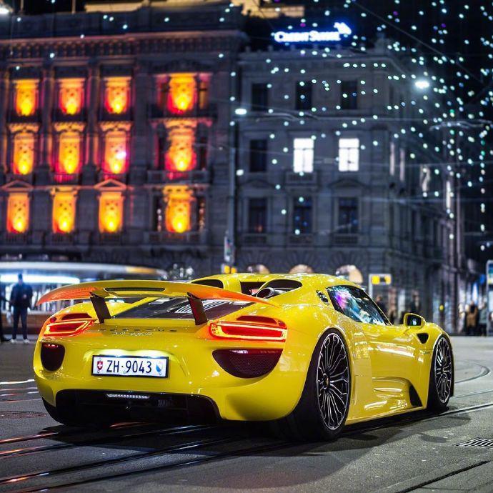 超级小黄车918 Spyder 经典黄色厉害了！