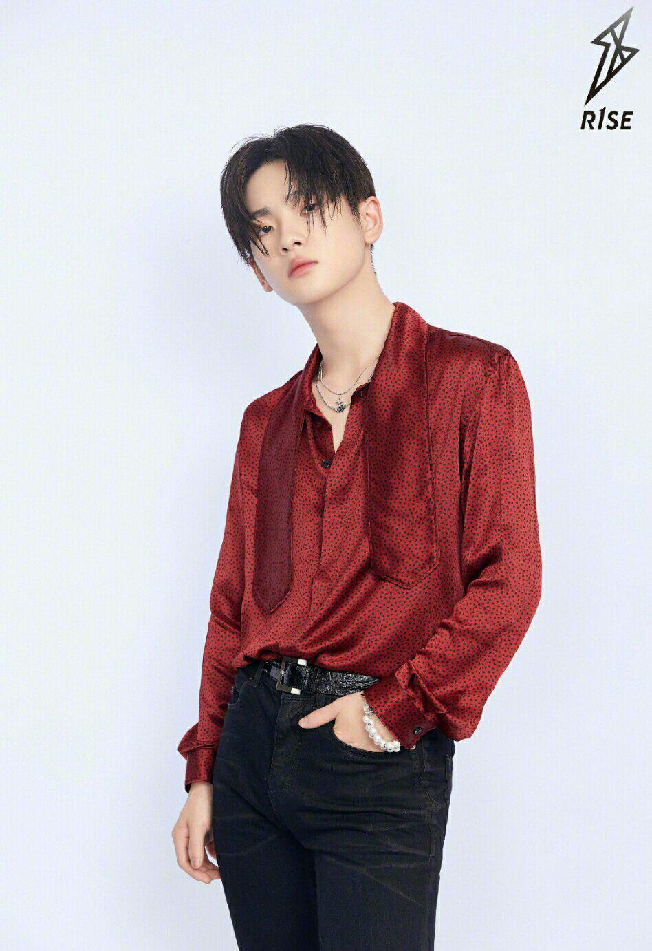 周震南今晚《炙热的我们》造型高清剧照出炉