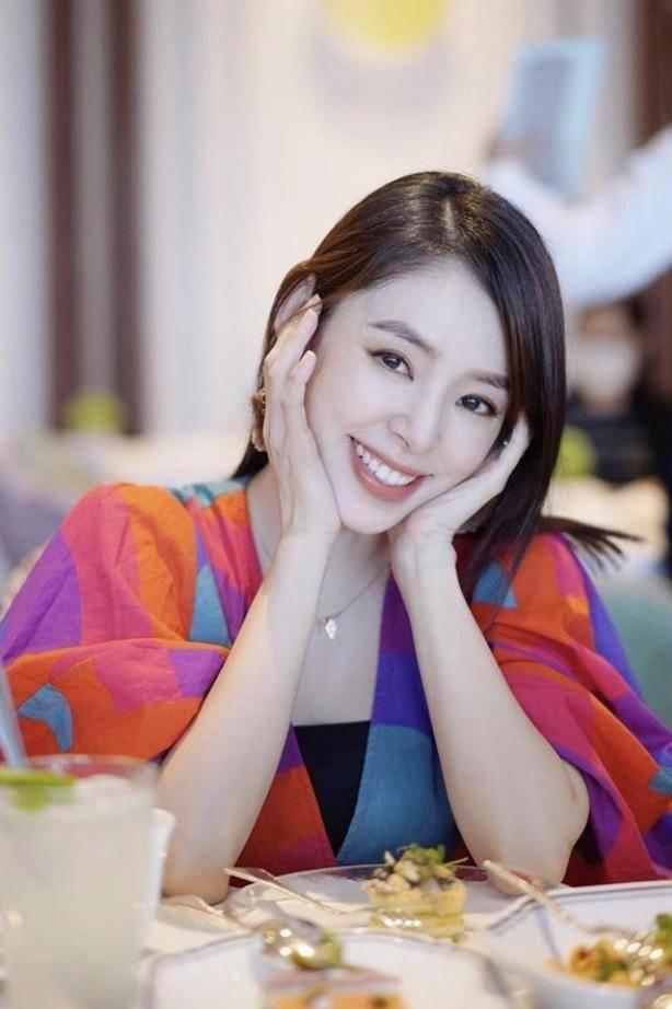 细数近年由花瓶转为演技派的tvb女艺人龚嘉欣演心机女被赞好戏