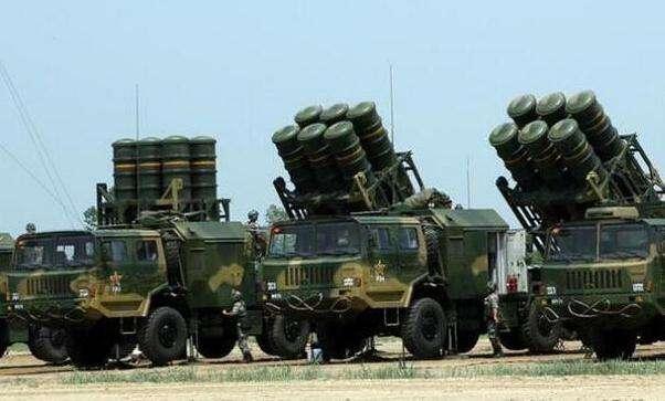 红旗16导弹车抵达阵地,法国工程师警告印防长:阵风最忌惮就是它