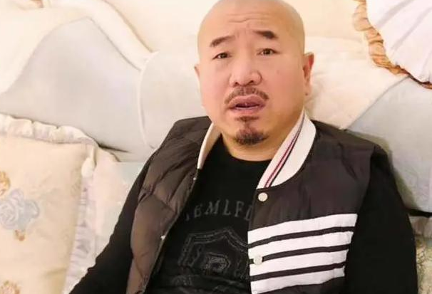 长贵确认乡村爱情中的刘能要换角王小利发视频未作回应